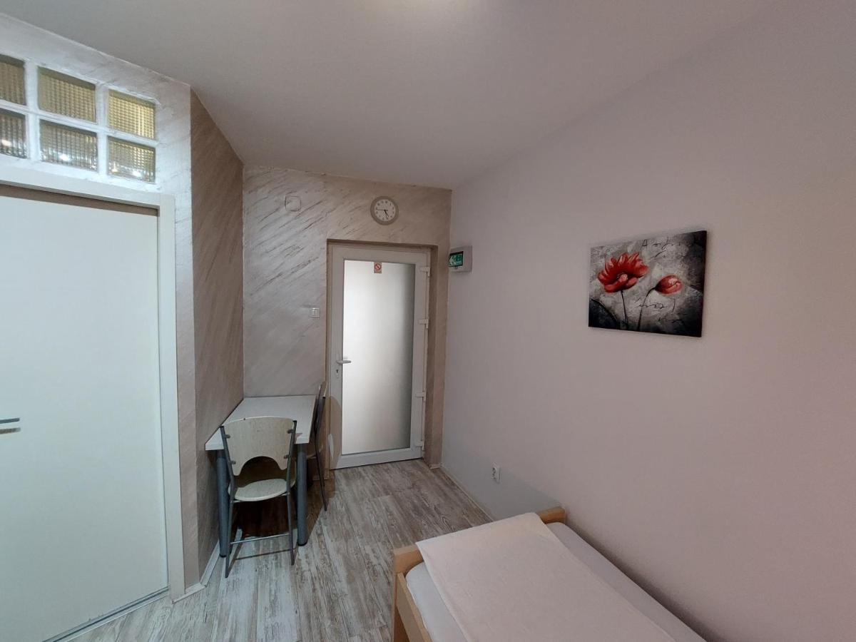 Apartments Sofija Nis Exterior photo